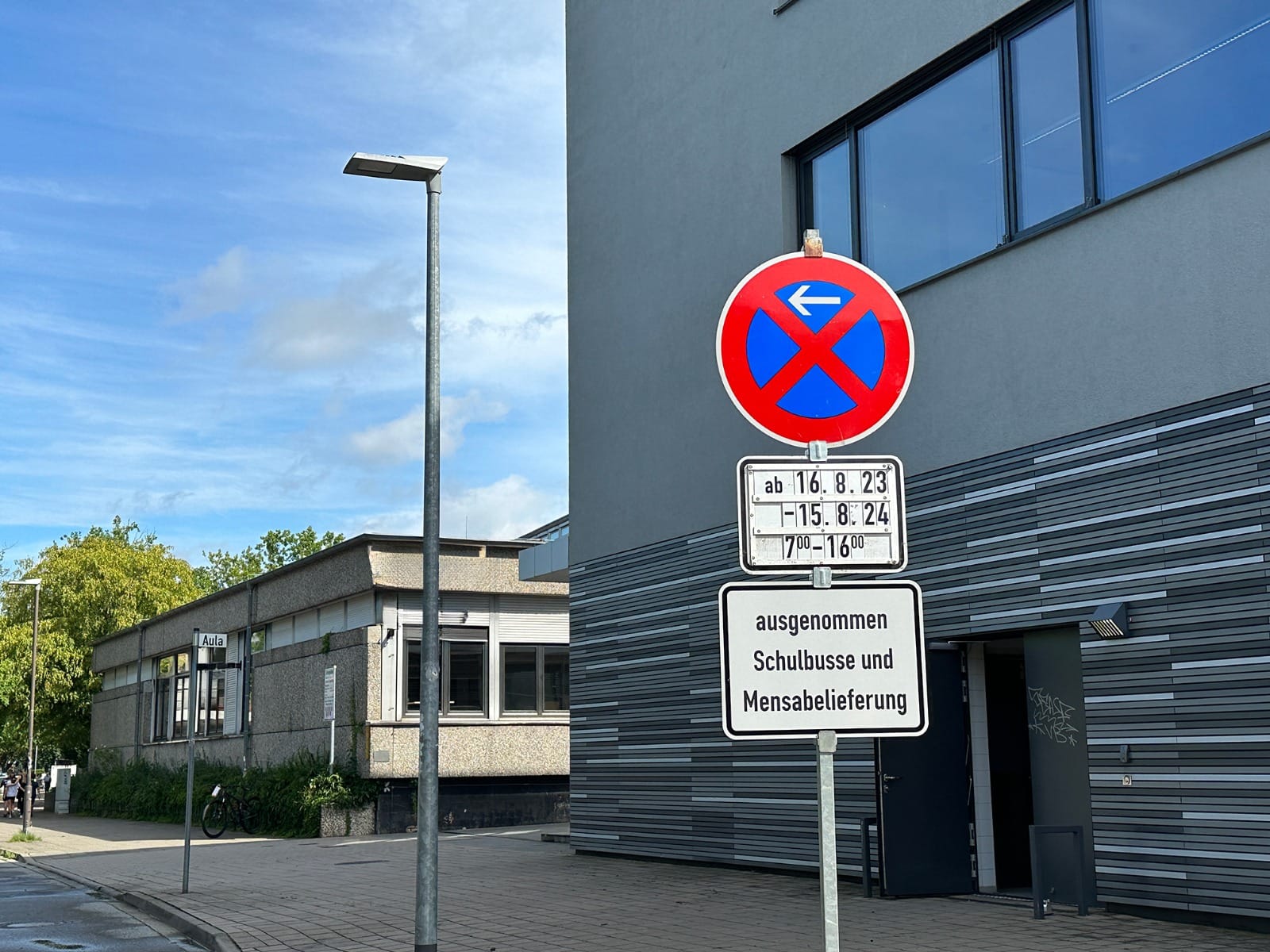Halteverbotszone beantragen Berlin – In wenigen Schritten zur Parkfreiheit