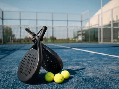 Profi Padel Schläger: Finde den besten Padelschläger für dein Spiel mit Power, Kontrolle & Top-Marken wie Wilson – jetzt sicher kaufen bei Padel Profi Deutschland!