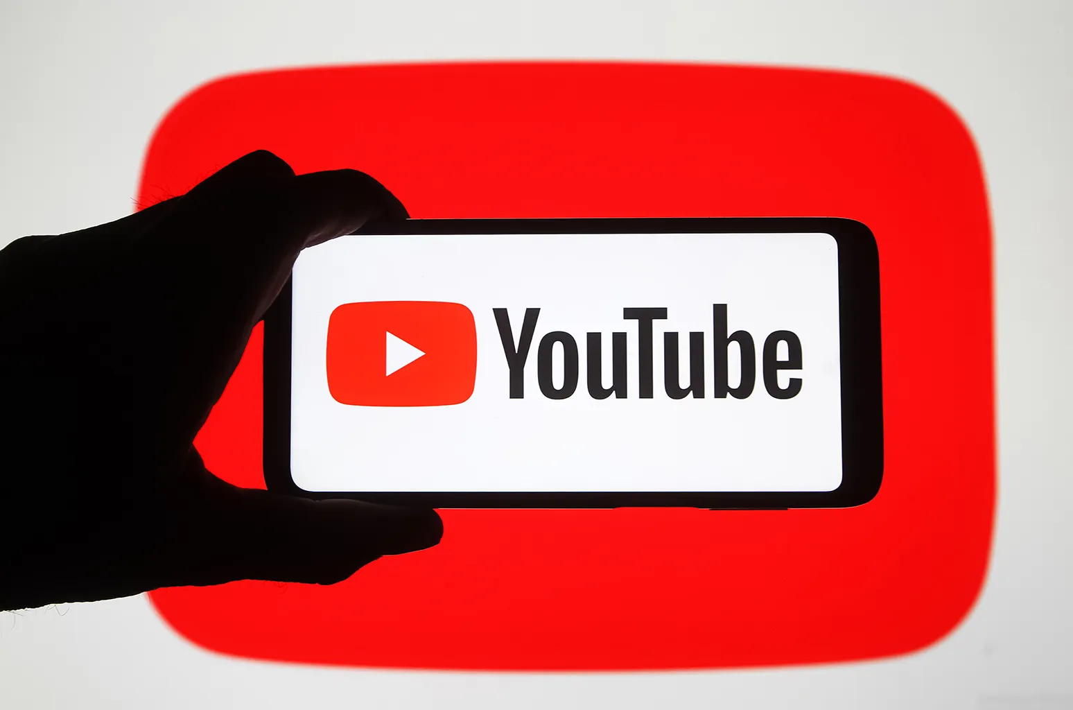 YouTube Likes und Views kaufen: Was bringt mehr Sichtbarkeit?